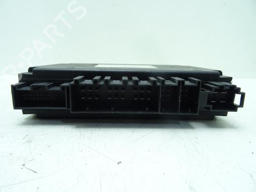Used Control unit Control unit VW PHAETON (3D1, 3D2, 3D3, 3D4, 3D6, 3D7, 3D8, 3D9) 5.0 V10 TDI 4motion (313 hp) 33609881 33609881