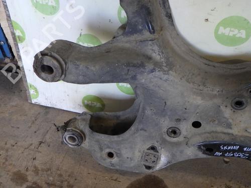 Used Subframe Subframe TOYOTA AVENSIS Estate (_T25_) 2.0 D-4D (CDT250_, CDT250R) (116 hp) 20053647 20053647