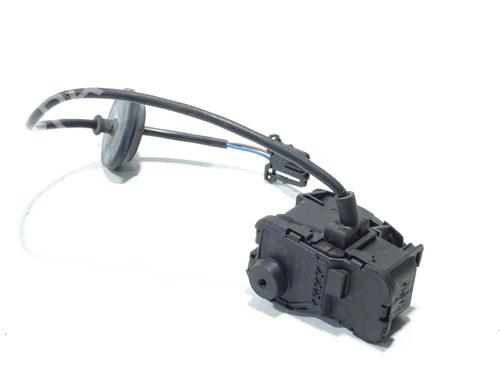 Brændstofdæksel aktuator VW GOLF VII (5G1, BQ1, BE1, BE2) 1.6 TDI (105 hp) 28218237