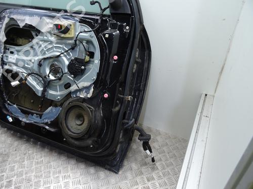 Left front door HYUNDAI TUCSON (JM) 2.0 CRDi All-wheel Drive | BP26027714C2 