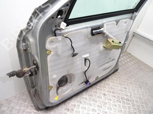 Used Right front door Right front door 24146016 24146016