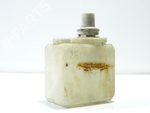Used Windscreen washer tank LADA NIVA Closed Off-Road Vehicle (2121, 2131) 1600 4x4 (73 hp) 31069005