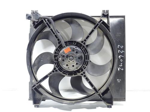 Used Radiator fan HYUNDAI SANTA FÉ I (SM) 2.0 CRDi 4x4 (125 hp) 23786059