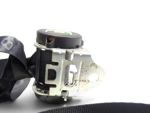 Used Rear right seatbelt Rear right seatbelt LAND ROVER DISCOVERY III (L319) 2.7 TD 4x4 (190 hp) 40203014 40203014