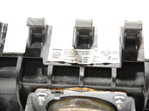 passenger-airbag-renault-megane-iv-hatchback-b9amn_-2015-32783056 main image