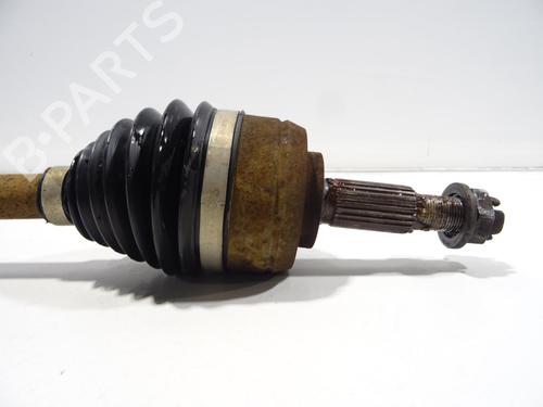 Used Right front driveshaft Right front driveshaft RENAULT MEGANE III Grandtour (KZ0/1) 1.5 dCi (KZ09, KZ0D, KZ1G, KZ29, KZ14, KZ1W, KZ10, KZ1F,... (110 hp) 28570160 28570160