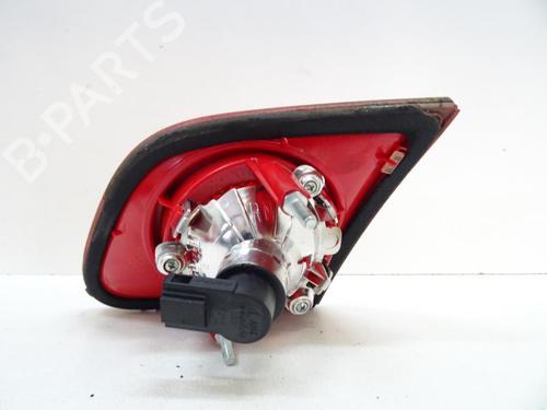 Used Left tailgate light Left tailgate light VW PASSAT B6 (3C2) [2005-2011] 20044204 20044204