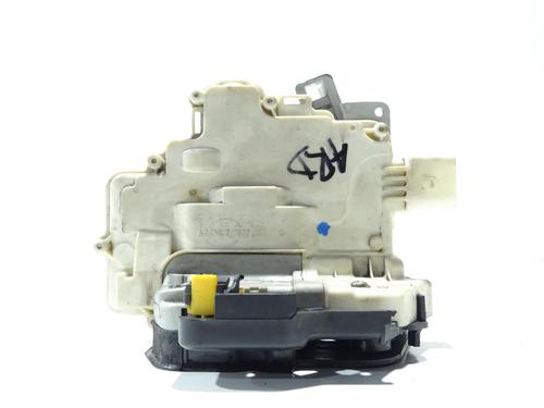 Højre bagtil lås SEAT EXEO ST (3R5) 2.0 TDI (120 hp) 30971328