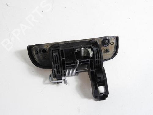 Used Front right exterior door handle Front right exterior door handle 20044489 20044489