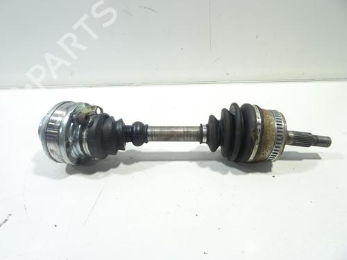 Drivaksel fortil venstre MERCEDES-BENZ V-CLASS (638/2) V 220 CDI (638.294) (122 hp) 32725436