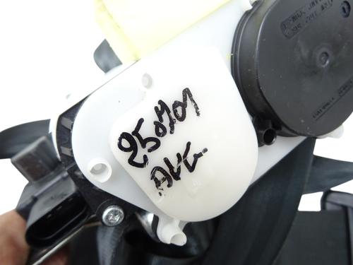 Used Front left seatbelt Front left seatbelt 37185188 37185188