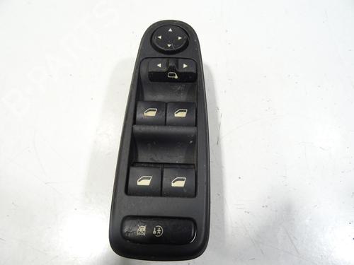 Used Left front window switch CITROËN C4 Grand Picasso I (UA_) 1.6 HDi (109 hp) 30888681