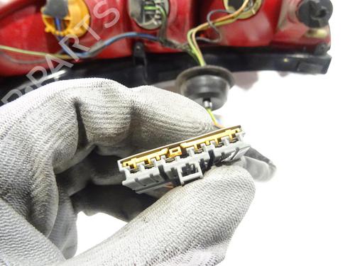 Used Left taillight Left taillight FORD MONDEO III Turnier (BWY) 2.0 16V TDDi / TDCi (115 hp) 26617512 26617512