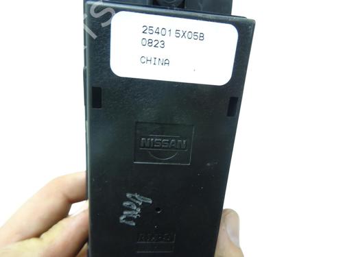Left front window switch NISSAN NAVARA NP300 (D40) 2.5 dCi 4WD (D40TT, D40T, D40M, D40BB) | BP38165000I27 - Image 2