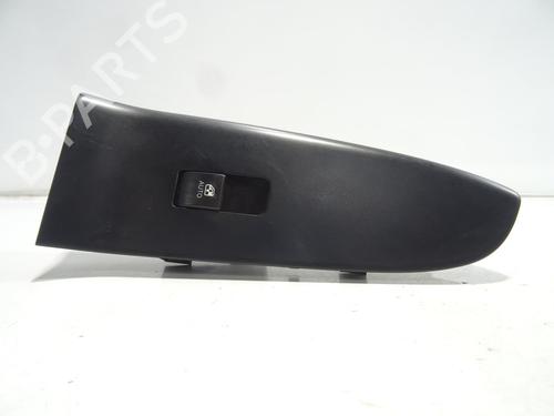 Used Right front window switch KIA PRO CEE'D (ED) 1.6 CRDi 90 (90 hp) 26580773