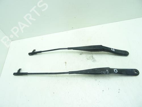 Braccio tergicristallo anteriore OPEL ASTRA H TwinTop (A04) 1.9 CDTi (L67) (150 hp) 32250137