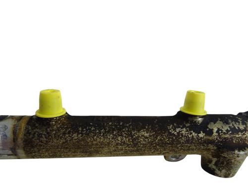 Used Injection rail Injection rail 39137707 39137707