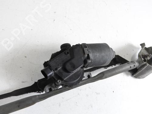 Used Front wiper motor SUBARU FORESTER (SH_) 2.0 D AWD (SHH, SHD, SHN) (147 hp) 20067252