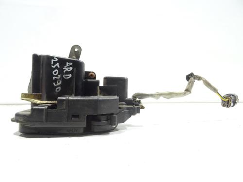 Rear right lock KIA CERATO I Hatchback (LD) 2.0 CRDi 814202F020