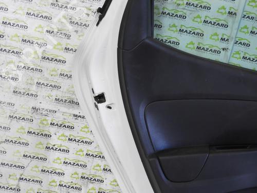 left-rear-door-renault-clio-iv-bh_-15-dci-75-821016892r-2012-2013-2014-2015-2016-2017-2018-2019-2020-2021-20065121 main image