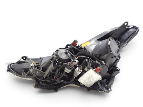right-headlight-citroen-c4-aircross-2010-39550879 main image