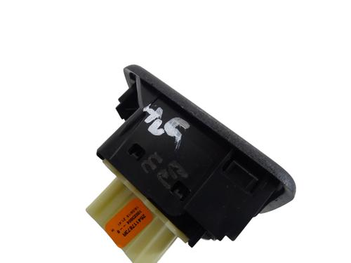 Left front window switch DACIA SANDERO II TCe 90 (B8M1, B8MA, B8AC) | BP38343624I27 - Image 1
