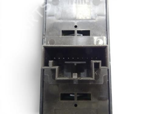 left-front-window-switch-vw-golf-vii-5g1-bq1-be1-be2-2012-2013-2014-2015-2016-2017-2018-2019-2020-2021-37067702 main image