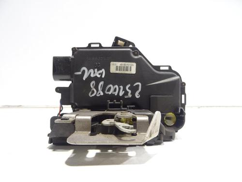 front-left-lock-audi-a4-b6-avant-8e5-2000-2001-2002-2003-2004-2005-30106790 main image