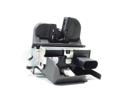 Used Tailgate lock VW GOLF VII (5G1, BQ1, BE1, BE2) 1.6 TDI (105 hp) 28216532