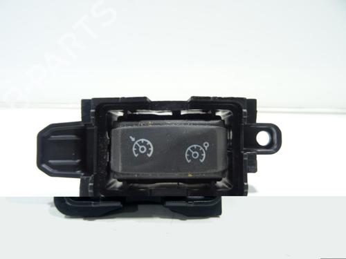 switch-renault-captur-i-j5_-h5_-2013-32063674 main image