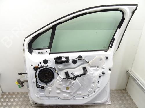 Right front door PEUGEOT 208 I (CA_, CC_) 1.2 VTI 82 | BP25468277C3 