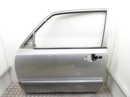 Used Left front door MITSUBISHI PAJERO III (V7_W, V6_W) 3.2 Di-D (V68W) (160 hp) 30513709