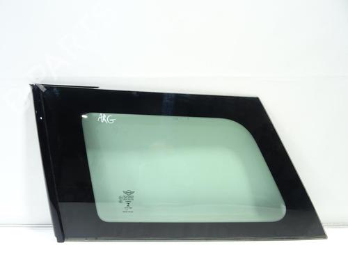 Used Rear left quarter glass MINI MINI COUNTRYMAN (F60) Cooper SE ALL4 (224 hp) 31602302