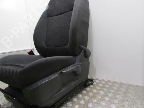 Left front seat PEUGEOT 5008 (0U_, 0E_) 2.0 HDi 150 / BlueHDi 150 | BP25588134C15 