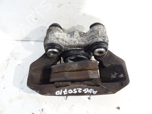 Used Left front brake caliper Left front brake caliper PEUGEOT 205 I (741A/C) 1.1 (49 hp) 33314597 33314597
