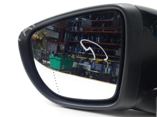 left-mirror-renault-zoe-bfm_-2012-39761400 main image