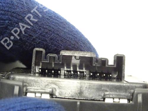 Used Switch Switch PORSCHE MACAN (95B) [2014-2026] 30618636 30618636