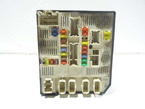 Used Fuse box Fuse box RENAULT MEGANE III Grandtour (KZ0/1) 1.5 dCi (KZ09, KZ0D, KZ1G, KZ29, KZ14, KZ1W, KZ10, KZ1F,... (110 hp) 33695869 33695869
