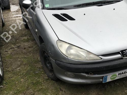 Left headlight PEUGEOT 206 Hatchback (2A/C) 2.0 HDI 90 | BP24055400C28 