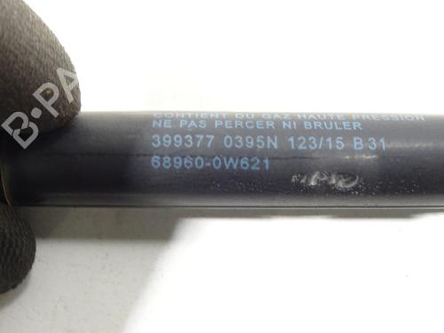 Tailgate lift support TOYOTA YARIS (_P13_) 1.3 (NSP130_, NSP130) | BP23786584C138 
