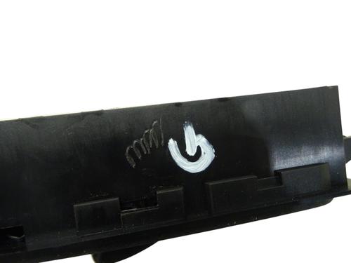 Left front window switch VW CRAFTER 30-50 Van (2E_) 2.0 TDI | BP39424773I27 - Image 3