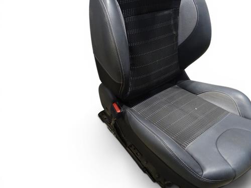 Left front seat PEUGEOT 2008 I (CU_) 1.2 THP 110 / PureTech 110 | BP36059174C15 - Image 5