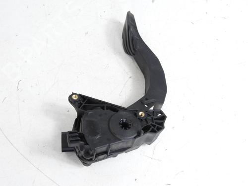 Used Pedal Pedal RENAULT CAPTUR II (HF_) Blue dCi 95 (HFAF) (95 hp) 20054851 20054851