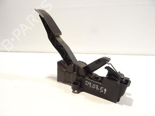 Pedal MERCEDES-BENZ B-CLASS Sports Tourer (W245) B 200 CDI (245.208) (140 hp) 29158593
