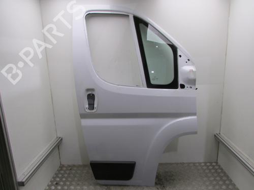 Used Right front door PEUGEOT BOXER Van 2.2 BlueHDi 140 (140 hp) 26456855