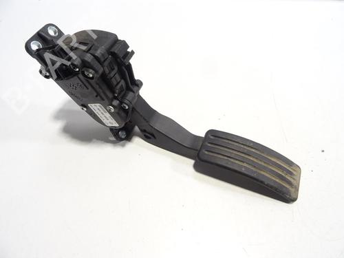 Used Pedal DACIA DUSTER (HS_) 1.5 dCi 4x4 (HSMC, HSMD) (110 hp) 29277679