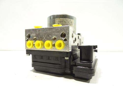 Used ABS pump NISSAN JUKE (F15) 1.5 dCi (110 hp) 24588580