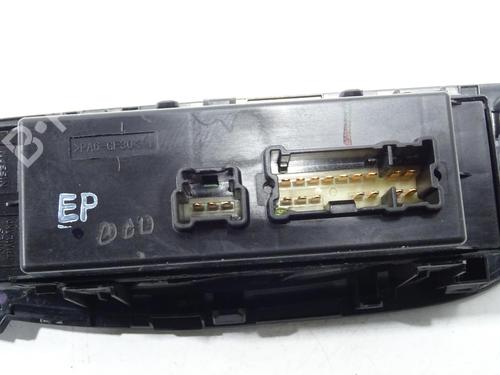 Left front window switch NISSAN QASHQAI II (J11, J11_) 1.5 dCi | BP30173032I27