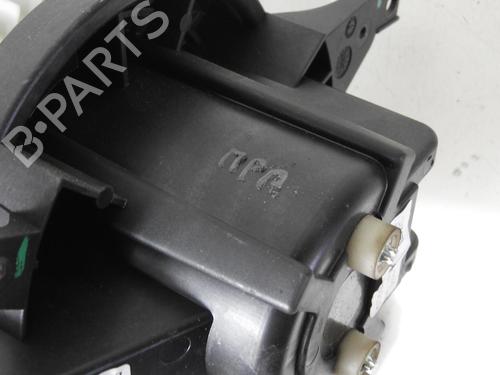 Used Heater blower motor Heater blower motor FIAT 500X (334_) 2.0 D Multijet 4x4 (334AXB22, 334AXD2B) (140 hp) 20064911 20064911