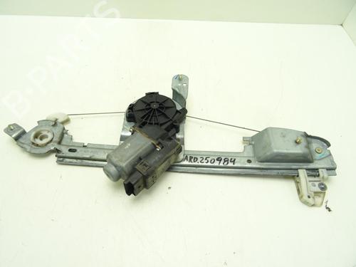 Rudehejsemekanisme Højre bagtil RENAULT SCÉNIC II (JM0/1_) 1.9 dCi (JM0G, JM12, JM1G, JM2C) (120 hp) 29450172